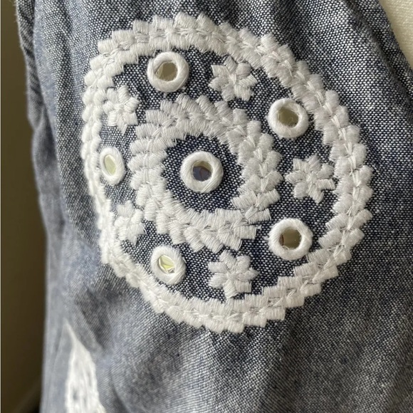 Women’s Small Mud Pie Navy Sleeveless Tunic With Mirror Work Boho Chic - Picture 3 of 3